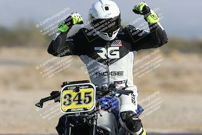 media/Dec-07-2025-CVMA (Sun) [[3e7d2de5dc]]/Race 5-Formula UL-CVMA Hooligans-American Thunder/